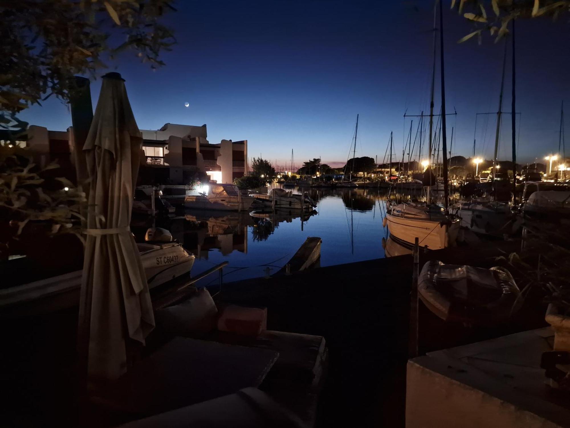 Marina Exceptionnelle - 8 Pers - 120 M2 Vue Mer - Suites Parentales - Cinema - Ponton Le Grau-du-Roi Exterior photo